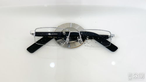 声阔智能眼镜 无感听音，镜享智能操控新体验